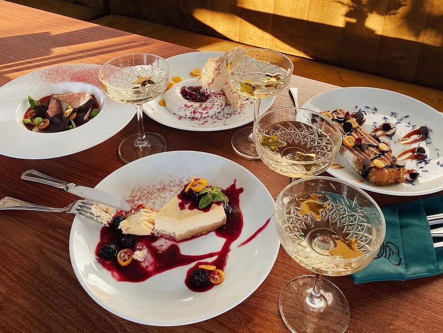 Small Space, Big Style: Homeware Hacks for Compact Living